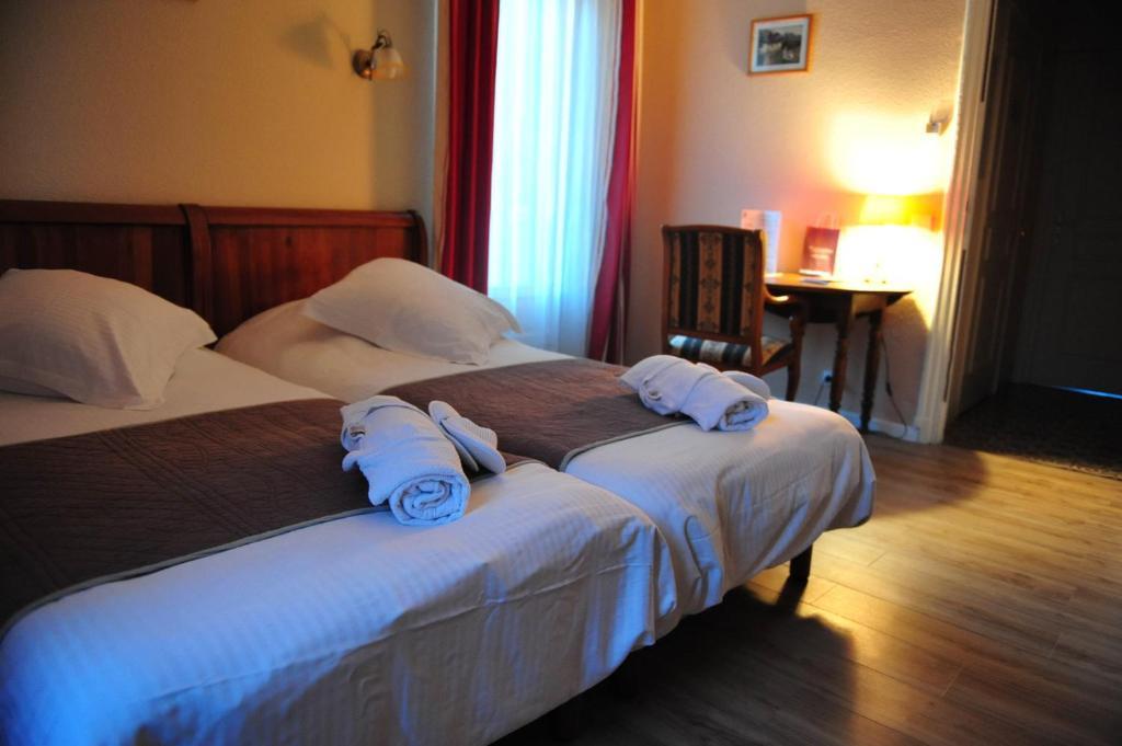 Logis Auberge Restaurant Du Vigneron كوكونيان الغرفة الصورة
