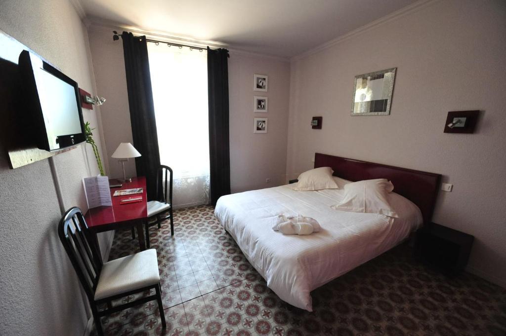 Logis Auberge Restaurant Du Vigneron كوكونيان الغرفة الصورة