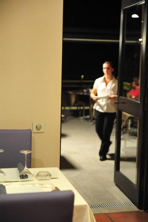 Logis Auberge Restaurant Du Vigneron كوكونيان المظهر الخارجي الصورة